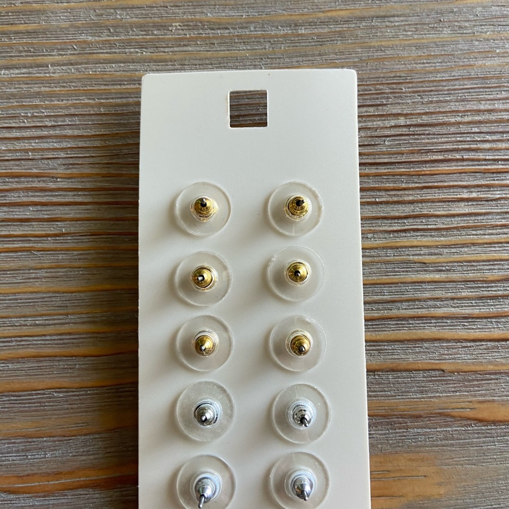 Lot of 5 post style earrings - Picture 4 of 4